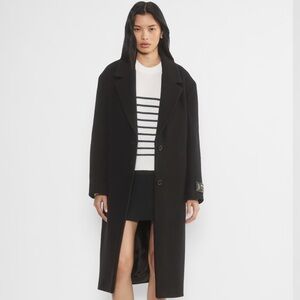 Aritzia  Wilfred

The Only Coat - Wool and Cashmere
